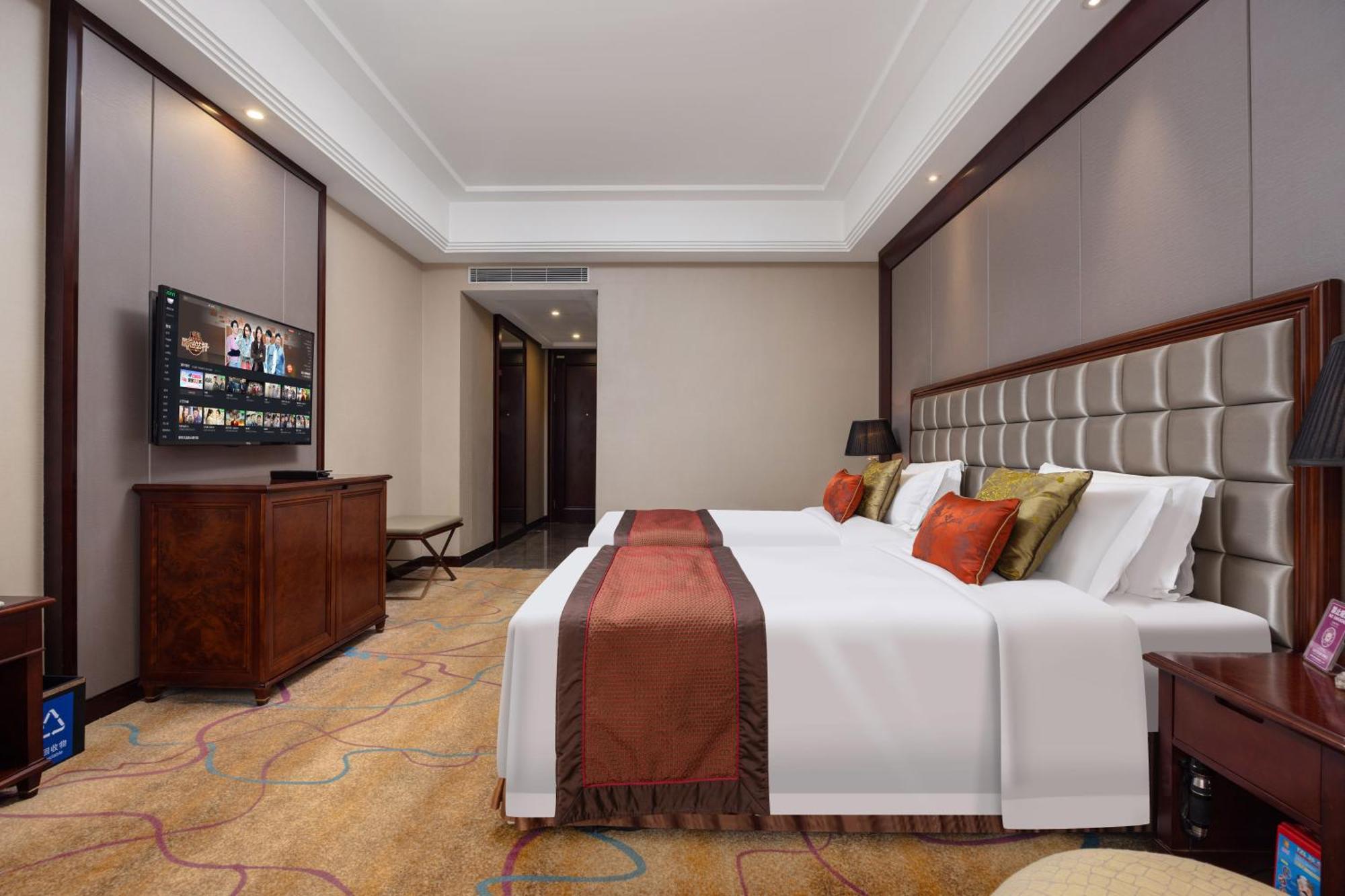 Shenzhen Baohengda International Hotel Bagian luar foto