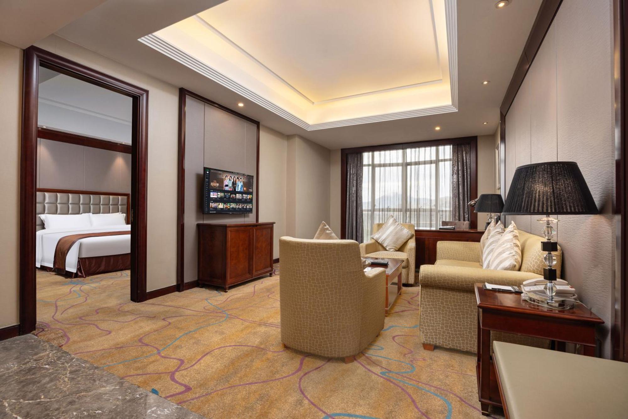 Shenzhen Baohengda International Hotel Bagian luar foto
